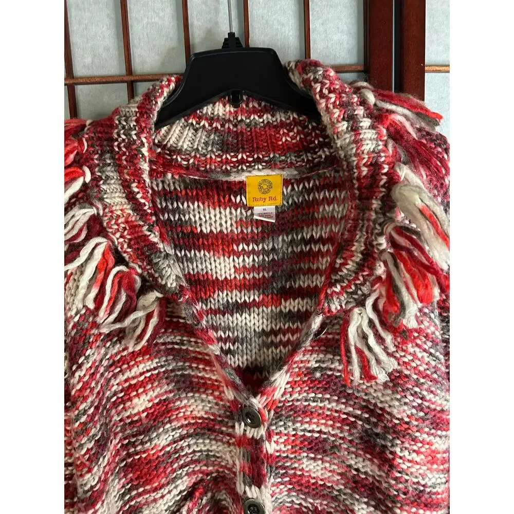 Vintage Ruby Rd. chunky knit cardigan sweater with fringe detail